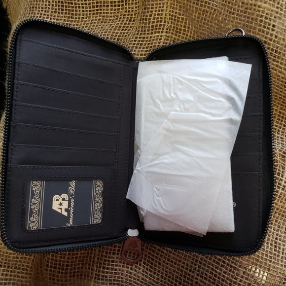 Brand New! Montana West Small Crossbody Western Cell Phone Purse - Picture 6 of 7